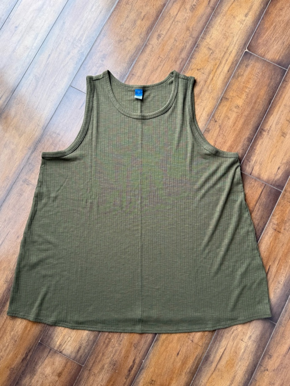 Women’s Old Navy Olive Ribbed Tank Top, Large